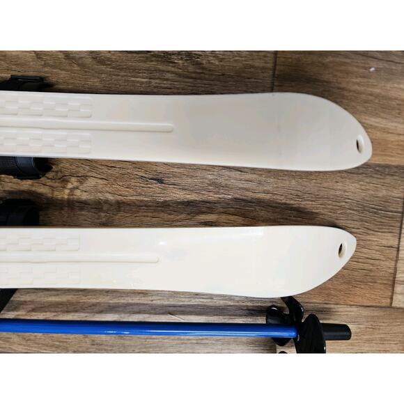 Lucky Bums Toddler Kids Beginner Plastic Snow Skis Adjustable Bindings Blue 70cm - Picture 8 of 9
